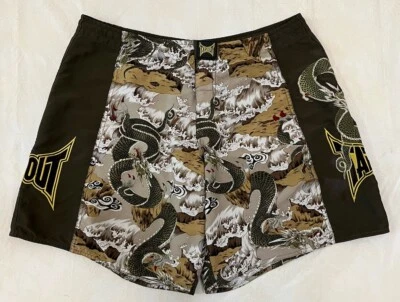 Pantalones Cortos Tapout Dragon Bordados Para Hombre 38 De Colección Años 90 Motivo Asiático LEER Foto 1 de 4