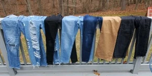 Juniors American Eagle H&M Lot of 7 Jeans Denim Size 2 Stretch Super Stretch - Picture 1 of 22