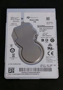 HARD DISK HD 2.5" 1TB 1000GB SEAGATE ST1000LM035 SLIM 128MB 5400 SATA3 III PS3 - Afbeelding 1 van 1