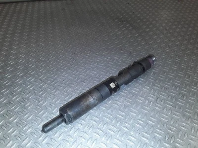 Renault Clio III 2007 Diesel fuel injector 28232251 63kW DEV516610 - Imagem 1 de 4