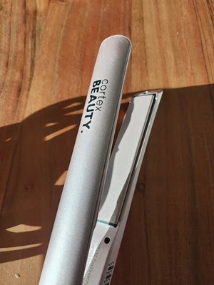 Cortex International Hair Straightener Ceramic 1" Flat Iron Rose Pink Superb Con - Image 1 of 4