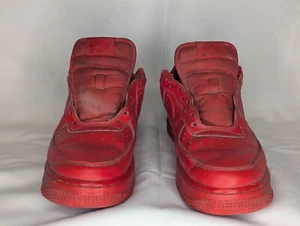 Nike Hombres Air Force 1 Low CW6999-600 Rojo Tenis Zapatos Talla 9.5 Sin Caja - Imagen 1 de 7