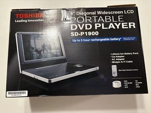 Toshiba SD-P1900 Lettore DVD portatile LCD widescreen 9" - NUOVO SCATOLA APERTA NOB - Foto 1 di 6
