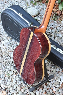 HANIKA MEISTER-GITARRE HE-TORRES + TONABNEHMER IM SCHALLLOCH PREMIUM-MODELL*NEU* - Bild 1 von 4