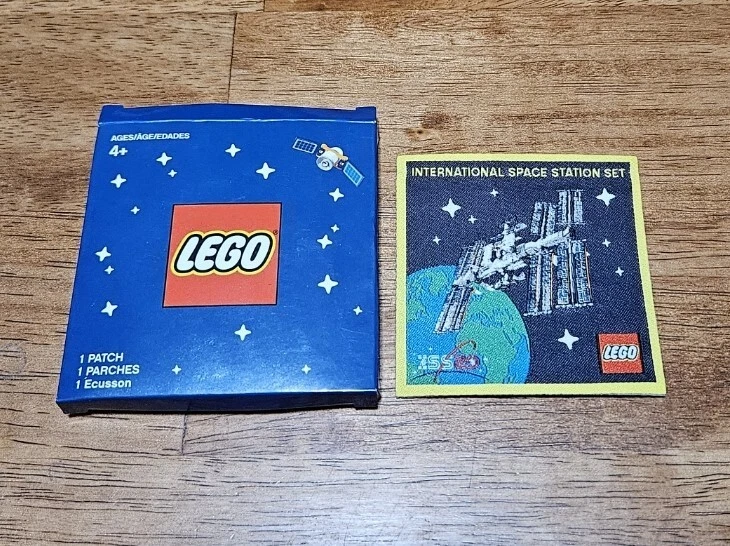 乐高 5006148 - ISS 国际空间站纪念布贴 — 第 1/1 张图片