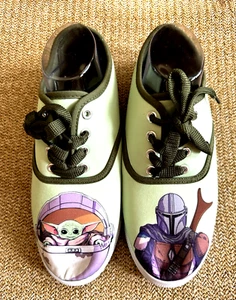 Lucasfilm Star Wars Mens Sz 9 Sneakers The Mandalorian Grogu Baby Yoda Lace Up - Picture 1 of 8