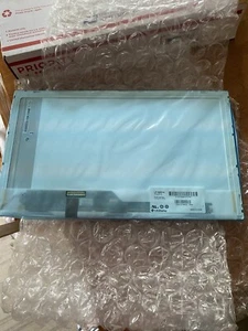 LG Philips LP156WH4(TL)(C1) 15.6" Laptop LCD Screen - Picture 1 of 2