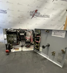 CENTRO DE CONTROL DE LÍNEA GENERAL ELECTRIC 8000 Tamaño 1 FVNR Cubo de arranque con 30 amperios - Imagen 1 de 15