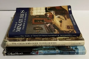 1970’s Vintage Miniatures Book Bundle. - Bild 1 von 23
