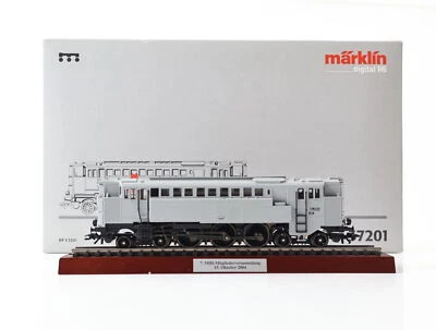 Märklin H0 37201 Diesellok No. 2004 Fotoanstrich BR V 3201 DRG / Digital NEM MHI - Bild 1 von 4