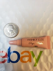Corrector debajo de los ojos Winky Lux Peeperfecto medio más 3 ml/.1 fl. oz. - Nuevo - Imagen 1 de 1
