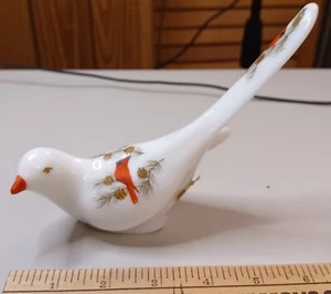 Fenton White Milk Glass Bird of Happiness HP Red Cardinals Old Label Figurine - Picture 1 of 4