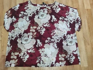 Capsule Size 28 Red & White Floral Blouse - Picture 1 of 4