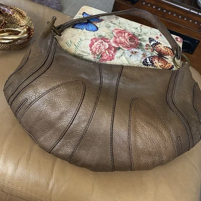 Banana Republic Pebbled Leather HandBag Shoulder Tote Purse  Bronze Medium Size  - Image 1 of 4