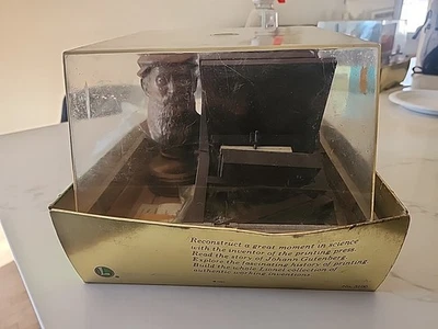 1961 Vintage Lionel Famous Inventor SERIES #3100 GUTTENBERG Printing Press - Image 1 of 3