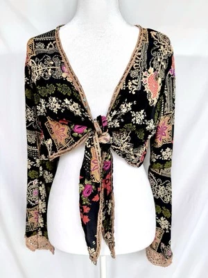 Betsey Johnson Boho Corazones Top Lentejuelas Corbata Frontal Adornada Y2K 90’s Coqueta Foto 1 de 4