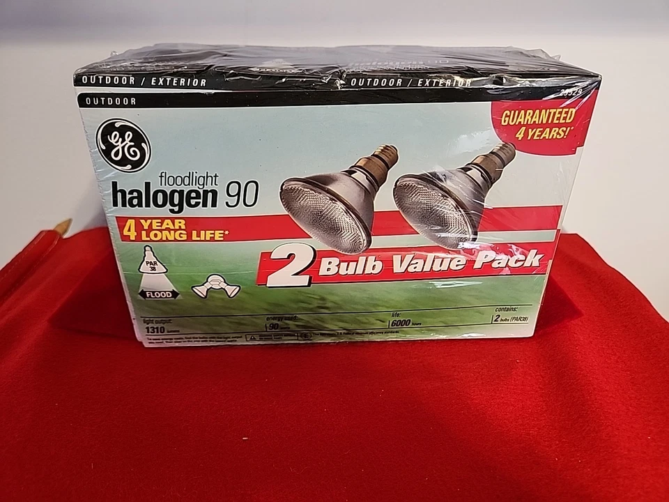 GE General Electric 2 Bulb Value Pack Floodlight Halogen 90 Long Life Par38