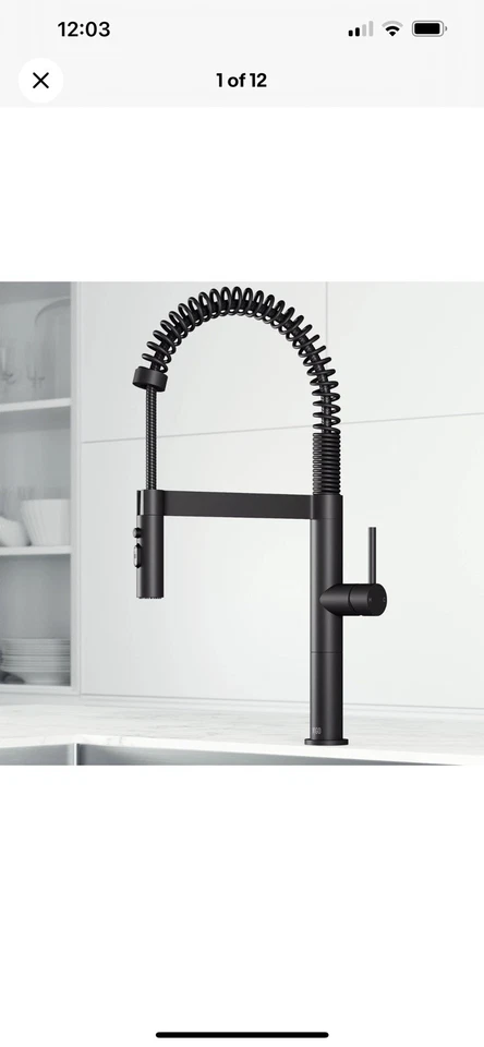 Vigo VG02052 Edison 1,8 GPM 20" H mango único 1 agujero preenjuague - negro Foto 1 de 3