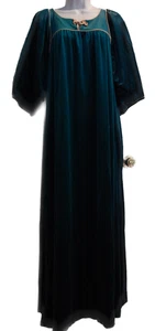 BARAD & CO. VELOUR VINTAGE BATHROBE SZ MEDIUM FROG CLOSURE CORDING FOREST GREEN - Picture 1 of 6