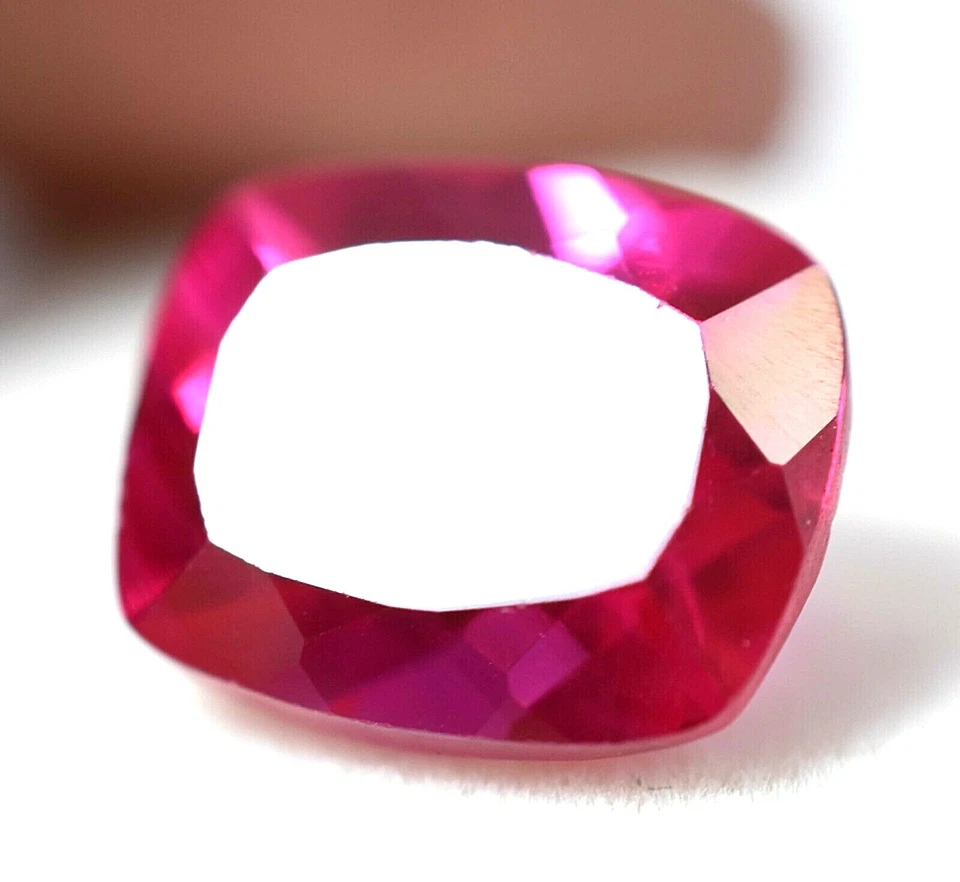 6.90 Ct Natural Pinkish Red Ruby Mozambique GGL Certified AAA+ Treated Gemstone - Image 1 of 4