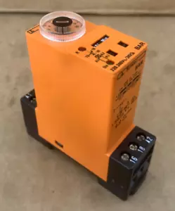 Syrelec Electromagnetic Timing Relay 220 240V Made in France - Picture 1 of 7