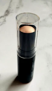 CHANEL Baume Essentiel Multi-Use Glow Stick Highlighter Mermaid Glow 8g - Picture 1 of 5
