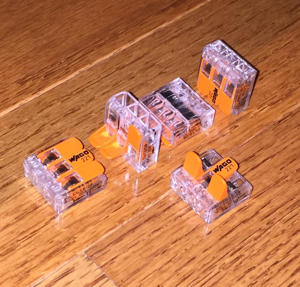 50 pcs WAGO 221-413 COMPACT Splicing Connectors 3 pole Lever Nuts FREE SHIPPING! - Image 1 of 4