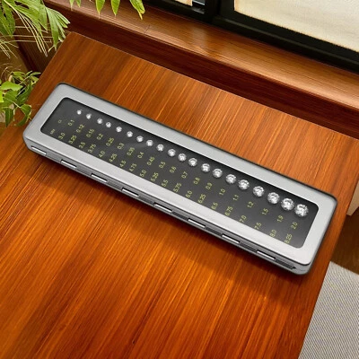 Juego de clasificación de piedras maestras a escala de color diamante Foto 1 de 4