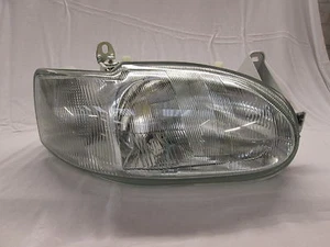 New Ford Escort MKVII 1.8D Head light unit Right side fitting. VALEO 085749 - Picture 1 of 4