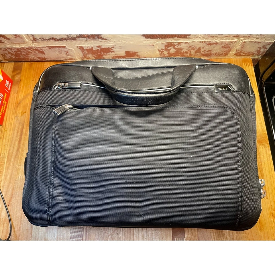 TUMI Negro Balístico Nylon Cuero Maletín Laptop Bolso Mensajero Foto 1 de 4