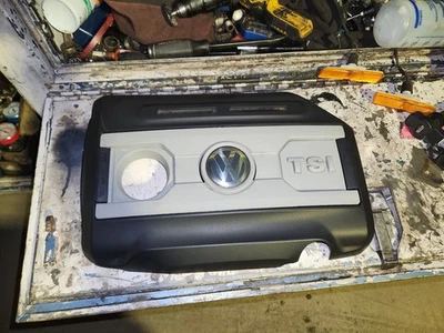 Cubierta del motor Volkswagen TSI 2.0T 2008-2017 OEM Passat CC GTI Tiguan Jetta Eos A3 Foto 1 de 4
