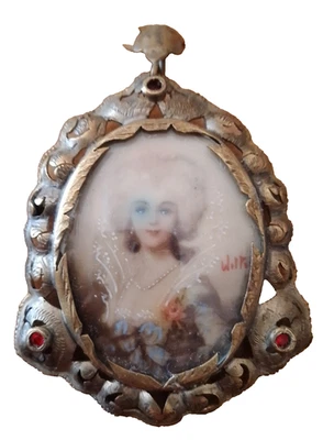 Spilla,ciondolo vintage in filigrana di argento con n.2 pietre rosse "Dama '800" - Immagine 1 di 4