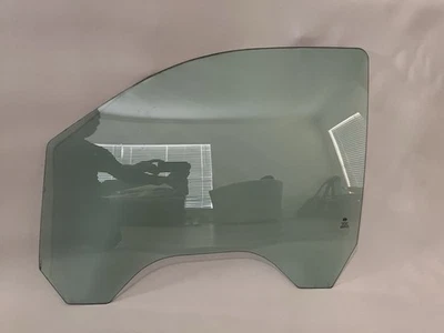 Fits: 2014-2021 Chevrolet Silverado/GMC Sierra 4D Driver Front Left Door Glass - Image 1 of 3