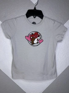 Buc-ee's Valentine's Day Shirt Youth Size 3 Gray Red Pink Love Outdoor Heart - Picture 1 of 8
