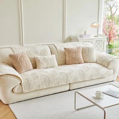 Autumn and winter thickened warm solid color sofa cover - Image 1 of 4