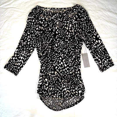 Jennifer Lopez Modern Muse Black White Cross Cut Out Neck Ruched Side NWT Sz XL - Image 1 of 4