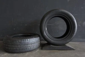 2x Pirelli P Zero 235/60R17 102Y Sommerreifen - Bild 1 von 3