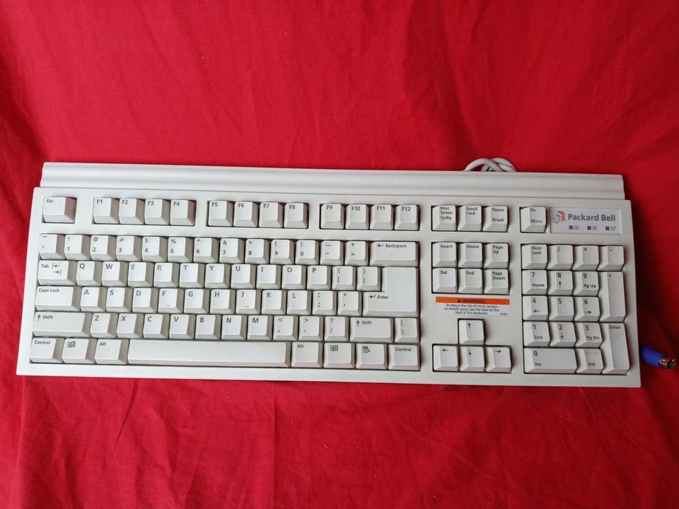 Packard Bell Vintage Keyboard ( No Kickstands)  - Image 1 of 4