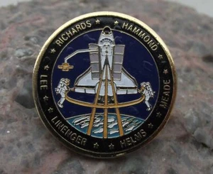 NASA STS-64 Space Shuttle Discovery LITE Lidar Experiment Satellite Pin Badge - Picture 1 of 2