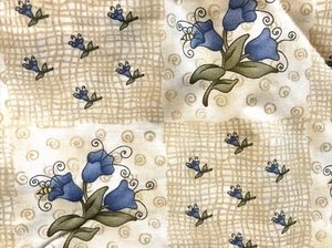 VTG Debbie Mumm Fabric Federal Blue Flowers on Lt Tan Squares 2Y x 44"W SSI - Picture 1 of 3
