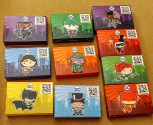 McDonald’s 2024 Batman Flash Joker Katze Frau Harlekin Wonder Riddler DC Blechset - Bild 1 von 3