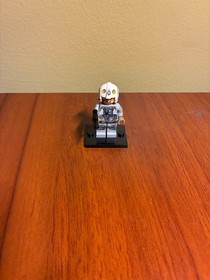 LEGO Star Wars Sandspeeder Gunner Minifigure - From Set 75204