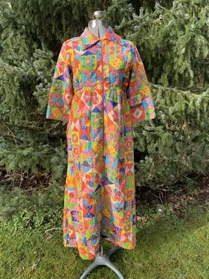 Vintage 1970s Patchwork Robe House Coat Cheater Quilt Psychedelic Funky Retro - Image 1 of 4