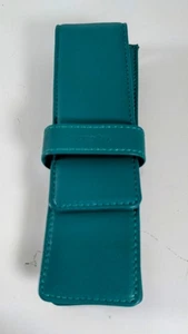 Estuche con soporte para pluma estilográfica de cuero DiLoro con dos plumas estilográficas y recargas de tinta - Imagen 1 de 4