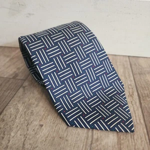 TURNBULL & ASSER Men's 100% Silk Necktie ENGLAND Luxury Geometric Navy/White - Picture 1 of 3
