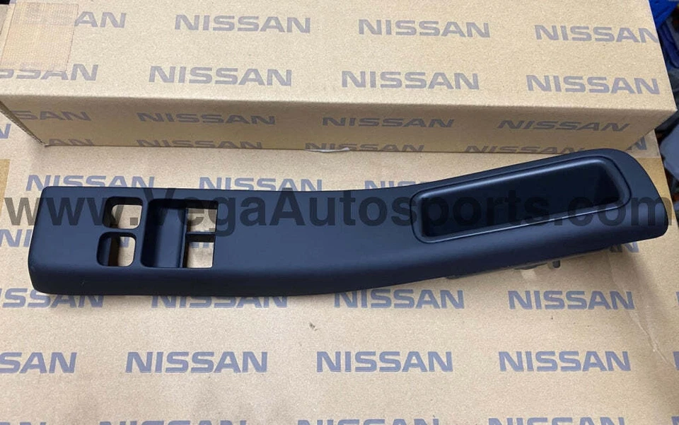 Power Window Control Fascia to suit Nissan Skyline R33 08/1993 - 01/1996, Ex GT- - Image 1 of 1