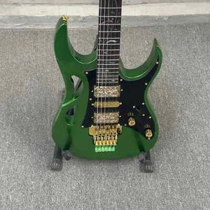 Kostenloser Versand E-Gitarre SteveVai New Signature Guitars grüne Farbe - Bild 1 von 6
