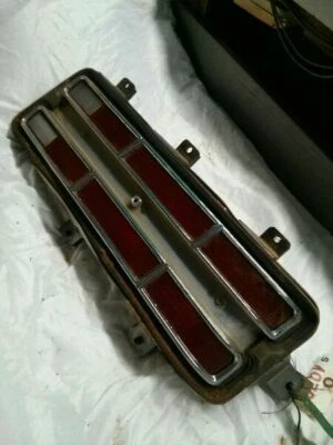 PASSENGER RIGHT TAIL LIGHT 4 DOOR HT GRAND VILLE FITS 72 PONTIAC 17059 - Image 1 of 4