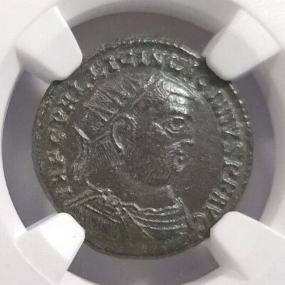 Licinio I Imperio Romano Nummus NGC AU Antiguo Bastón de Pájaro Hombre Constantino Foto 1 de 4