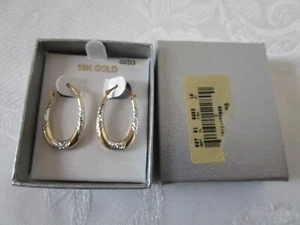 10K Gold Hoop Earrings Two Tone Gold Pierced Marked NIB - Picture 1 of 10